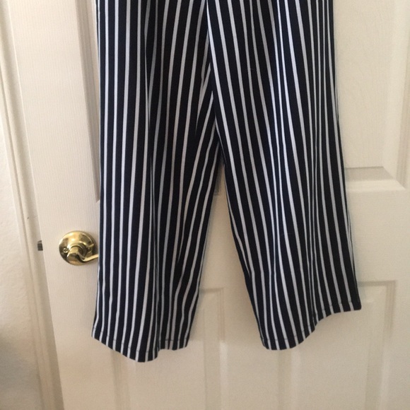 Beautiful navy blue and white pants suit romper - Picture 9 of 13
